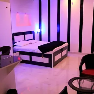 V Chambal Paradise Hotel