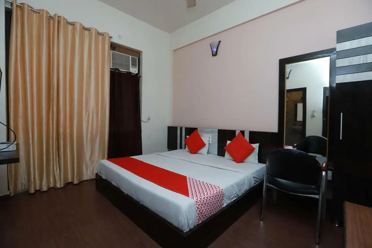 Oyo 36709 Hotel Kaydee Agra