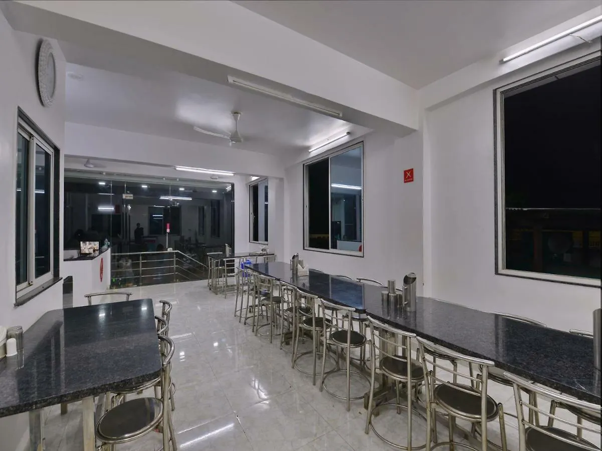 Oyo 36709 Hotel Kaydee Agra  Agra (Uttar Pradesh)